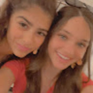 Meet your Posher, Katelyn